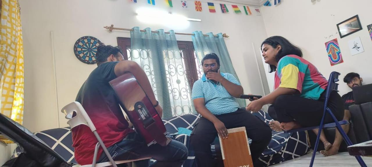 KyGo Hostels Haiderabad Buitenkant foto